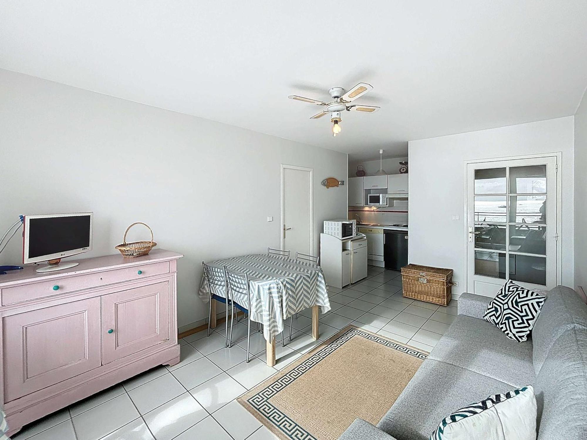Appartement Avec Balcon, Proche Des Plages Et Commerces - Fr-1-361-89 グランビル エクステリア 写真