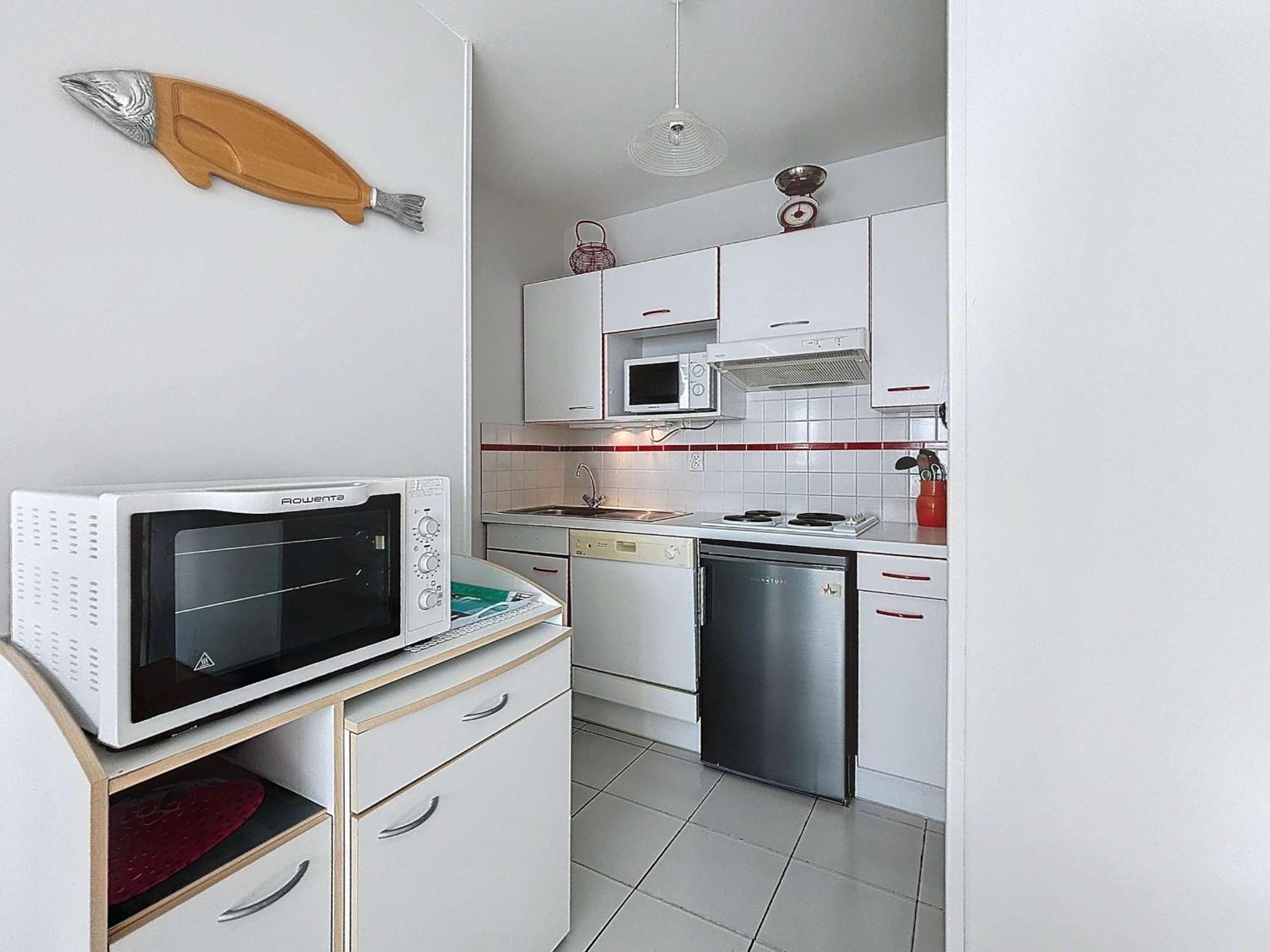 Appartement Avec Balcon, Proche Des Plages Et Commerces - Fr-1-361-89 グランビル エクステリア 写真